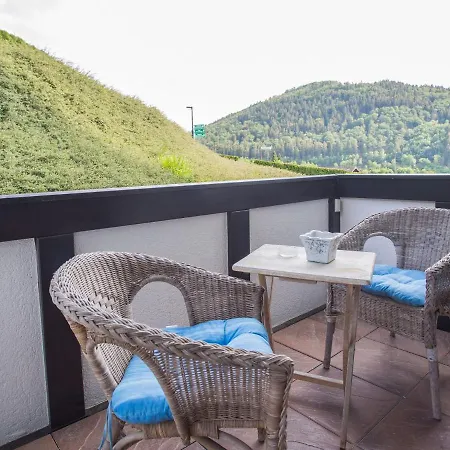 דירה Cosy, Fully Furnished And Modern Flat At The Edge Of The Forest ווינטרברג