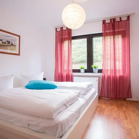 Cosy, Fully Furnished And Modern Flat At The Edge Of The Forest ווינטרברג